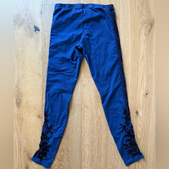 JOHNNY WAS EMBROIDERED LEGGINGS - NAVY SIZE XS - Picture 7 of 9